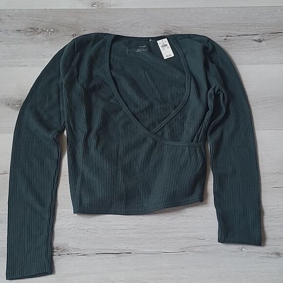 Aerie Waffle Wrap Top Size Small green NWT in packaging - Picture 7 of 10